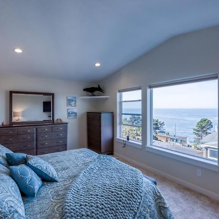 Oceanview Townhome - Pet Friendly - Sleeps 6 - King Депо Бей Екстериор снимка