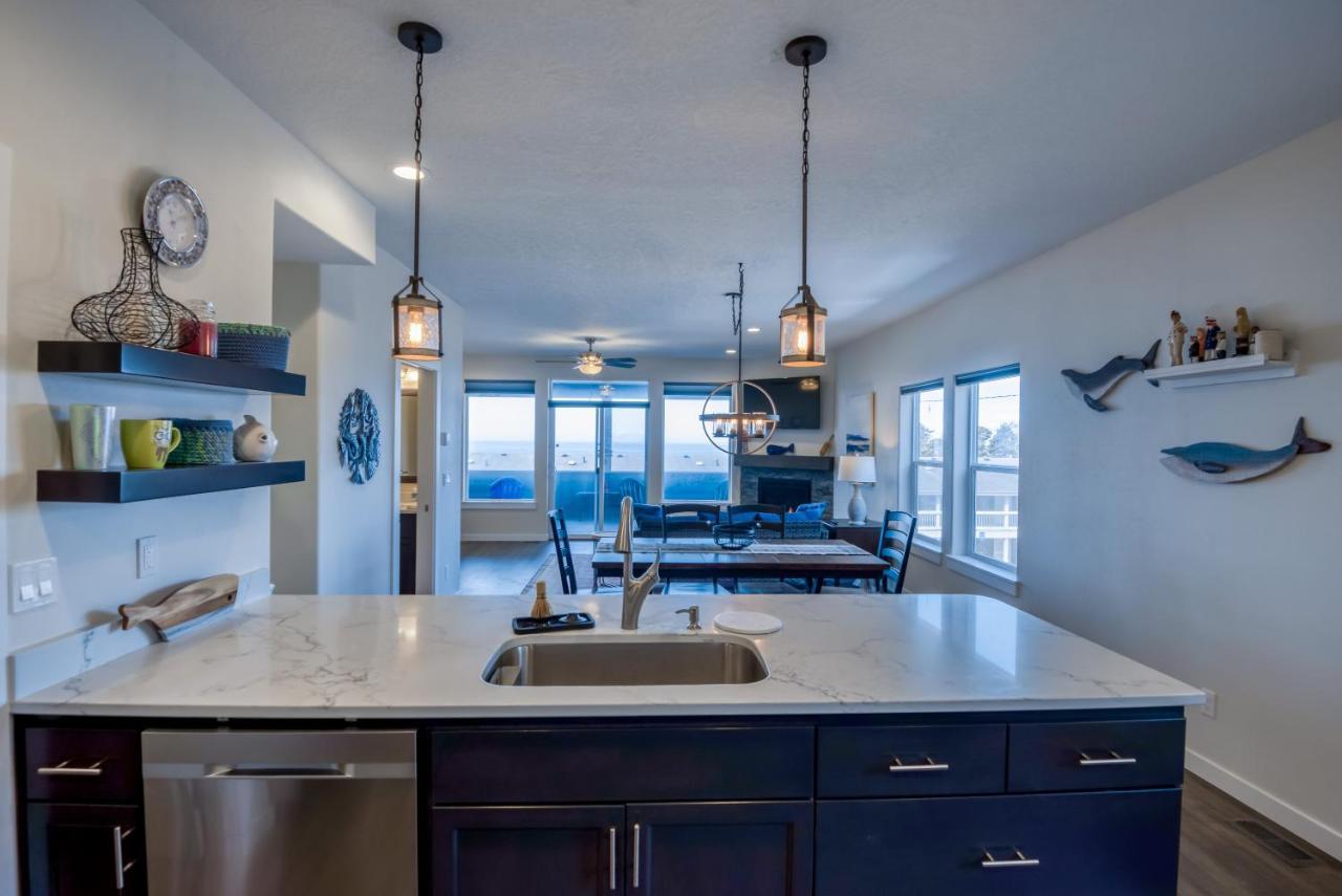 Oceanview Townhome - Pet Friendly - Sleeps 6 - King Депо Бей Екстериор снимка