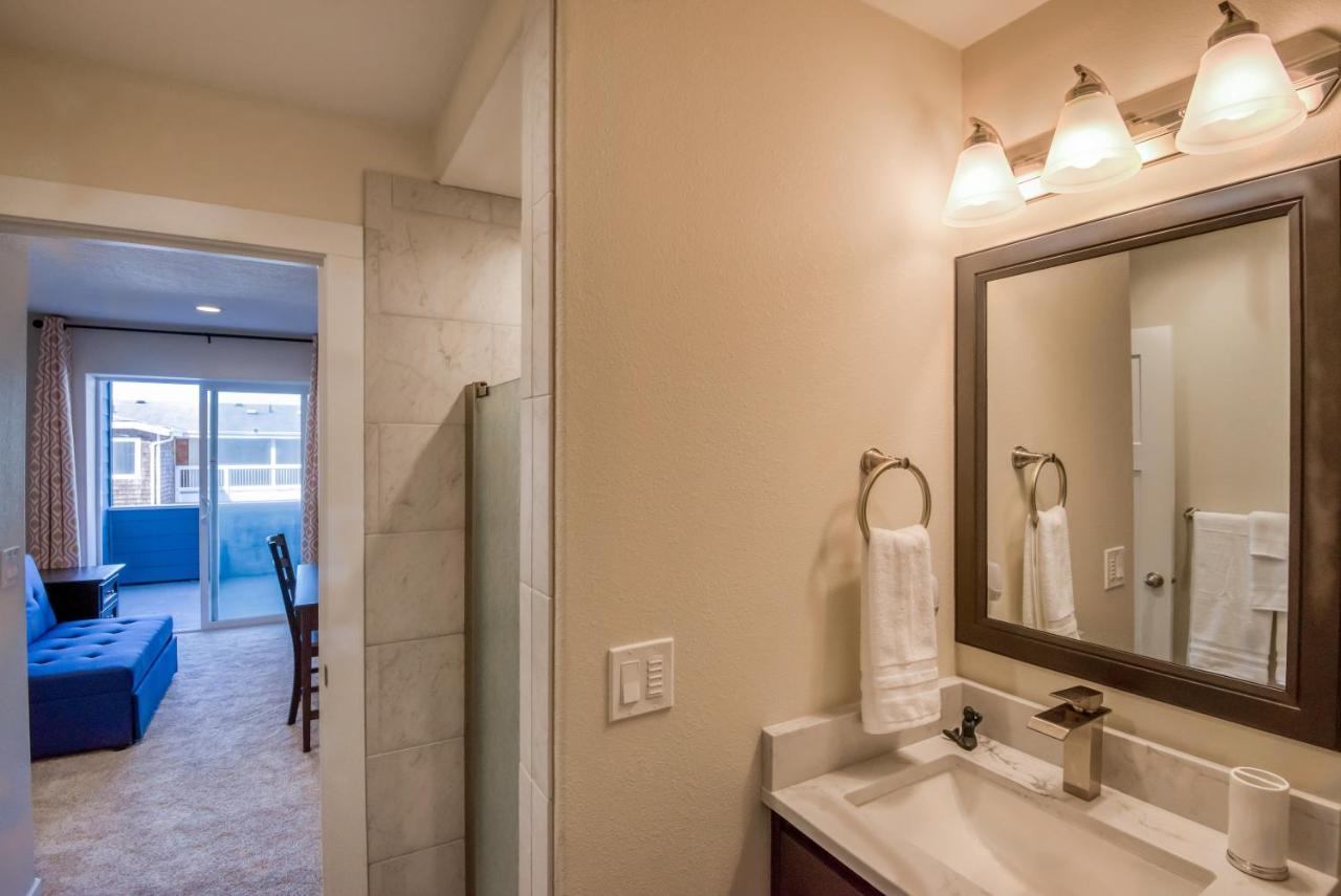 Oceanview Townhome - Pet Friendly - Sleeps 6 - King Депо Бей Екстериор снимка