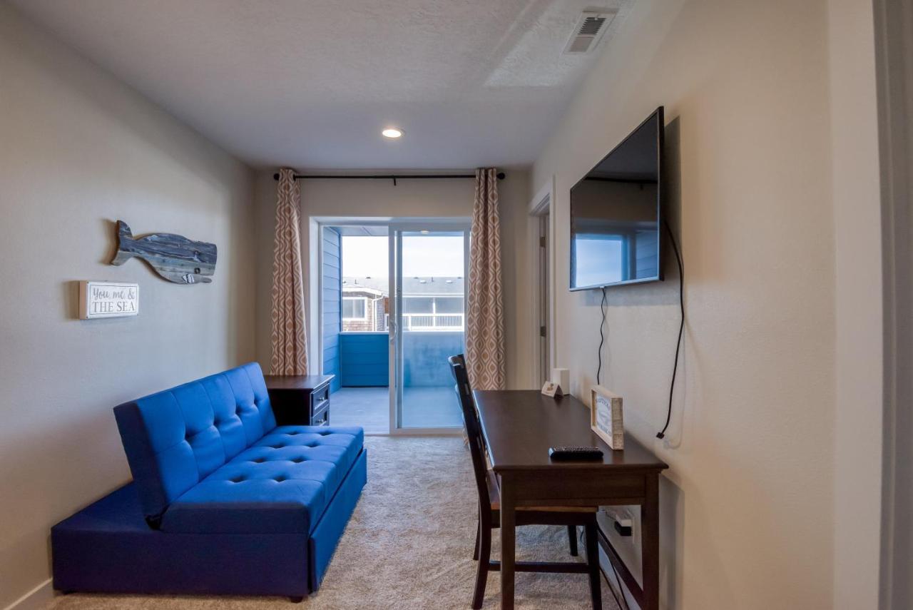 Oceanview Townhome - Pet Friendly - Sleeps 6 - King Депо Бей Екстериор снимка